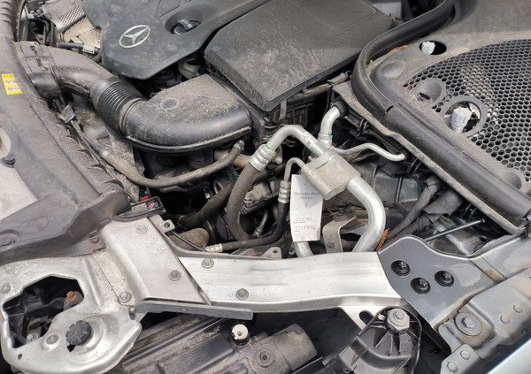 Mercedes-Benz Klasa E cena 64900 przebieg: 130000, rok produkcji 2017 z Rybnik małe 172